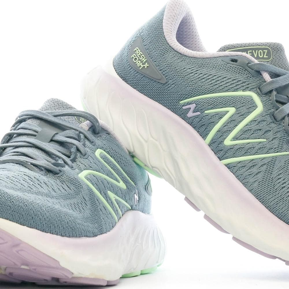 Chaussures de Running Grises Femme New Balance WEVOZLN 7