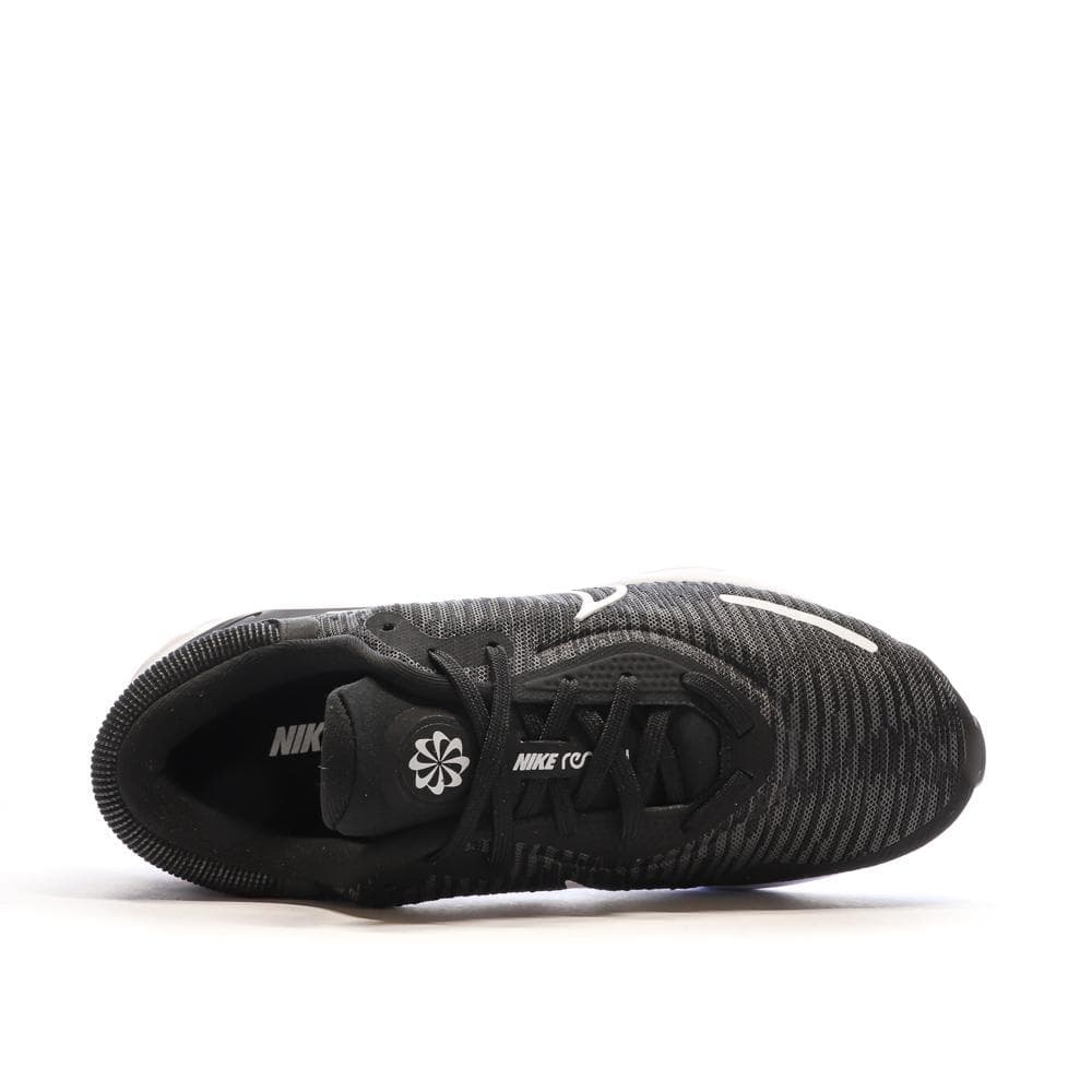 Chaussures de running Noire Femme Nike Renew 4
