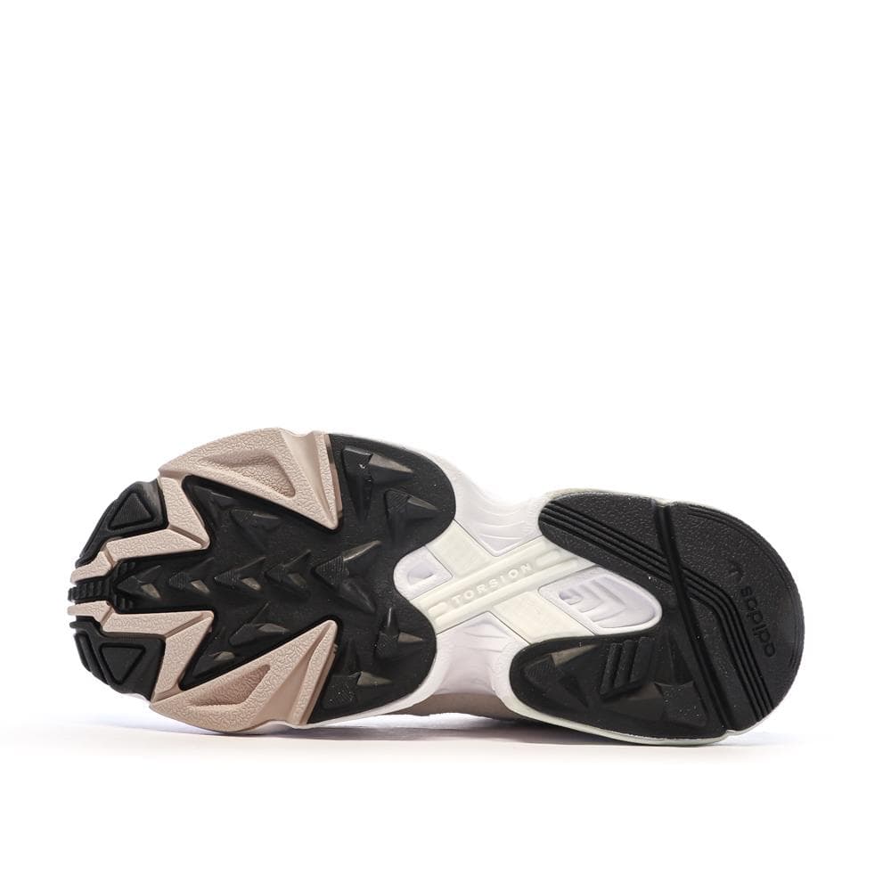 Baskets Beiges Femme Adidas Falcon 5
