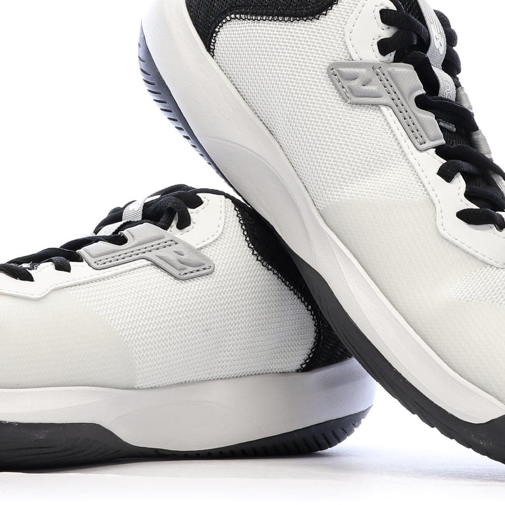 Chaussures de running Blanches/Noires Femme New Balance 696 7
