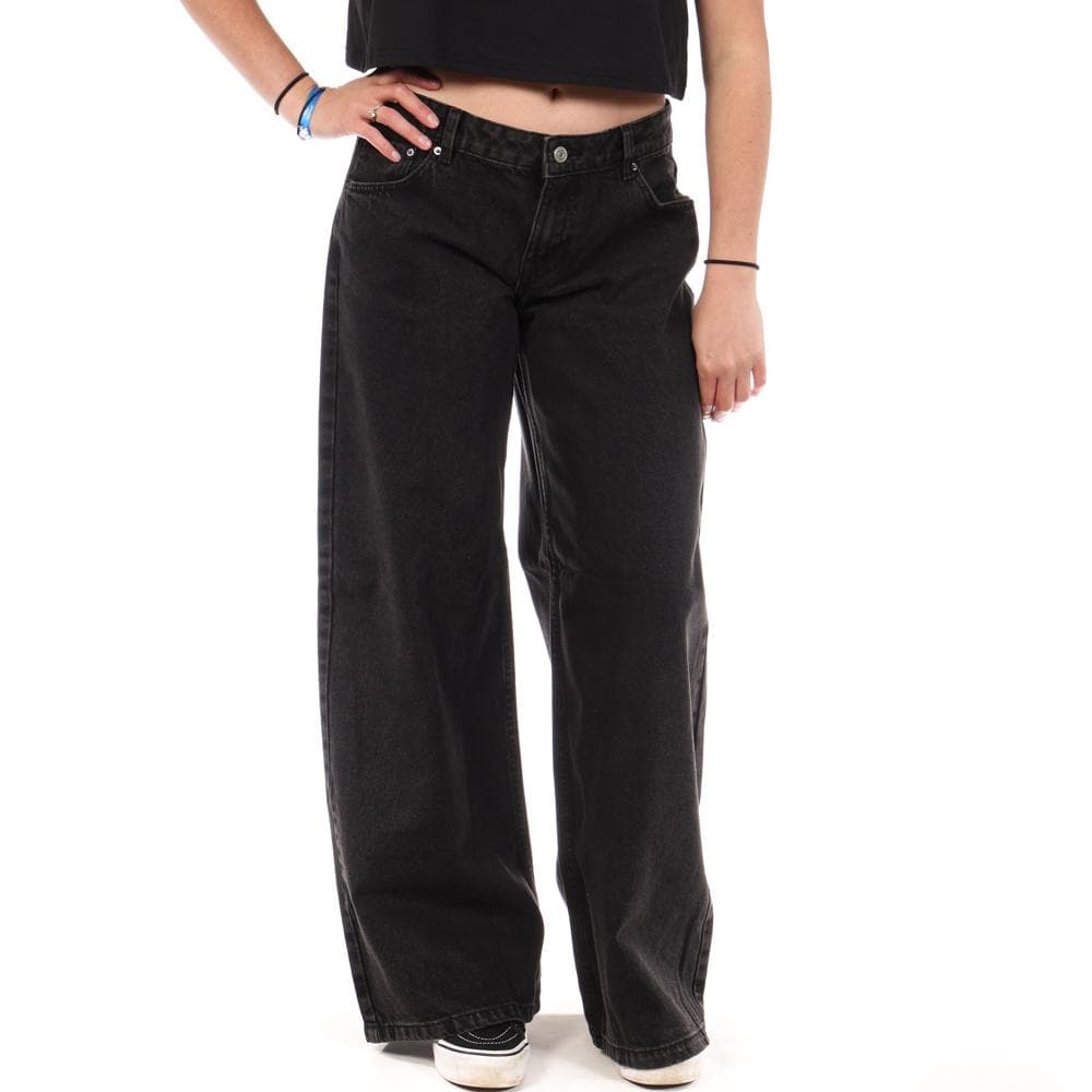 Jean Noir Femme Jennyfer DOUDOUA 1