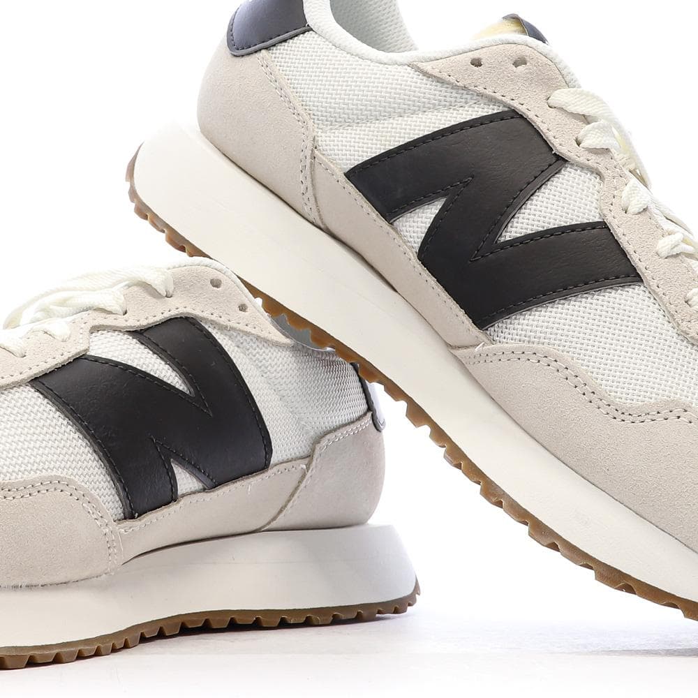 Baskets Beige Homme New Balance 237 7