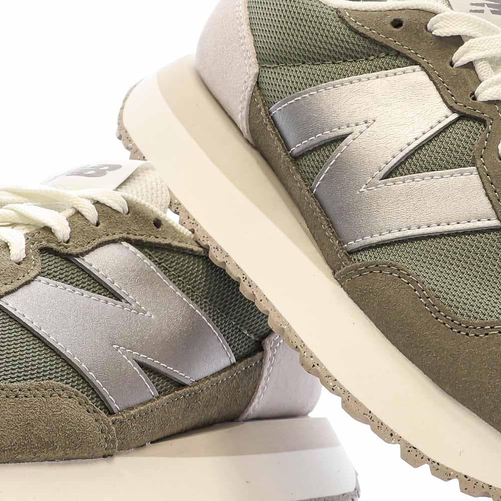 Baskets Kaki Femme New Balance 237 7