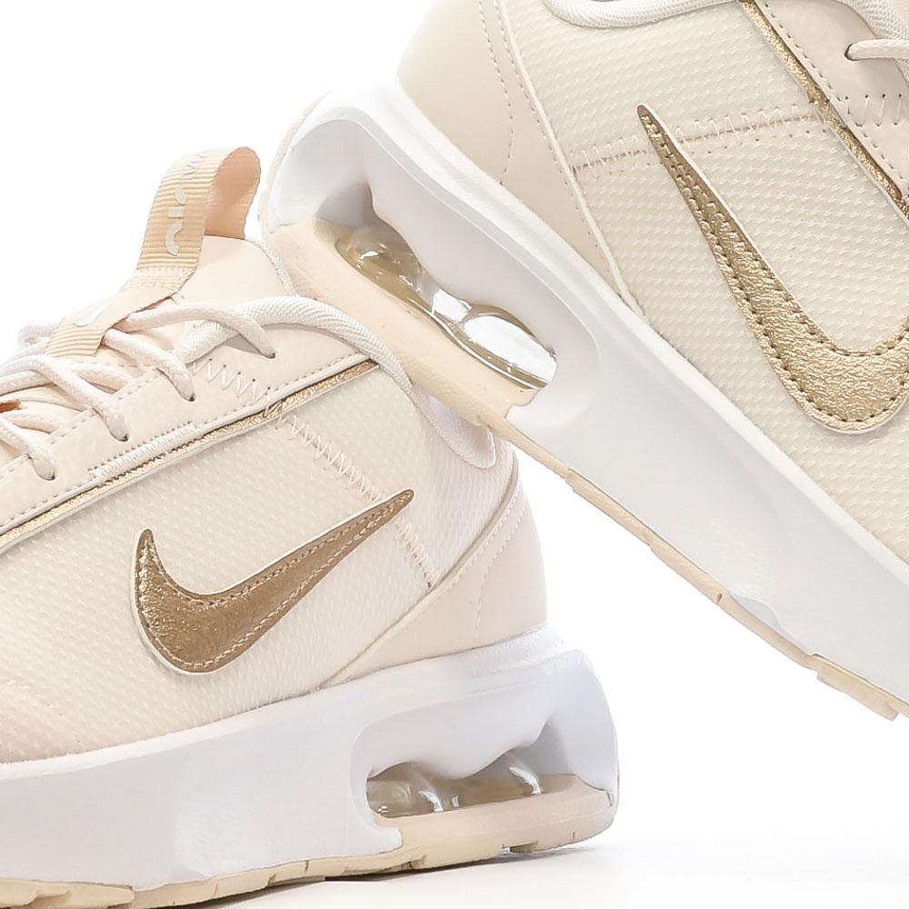 Baskets Beiges Femme Nike Air Max Intrlk 7