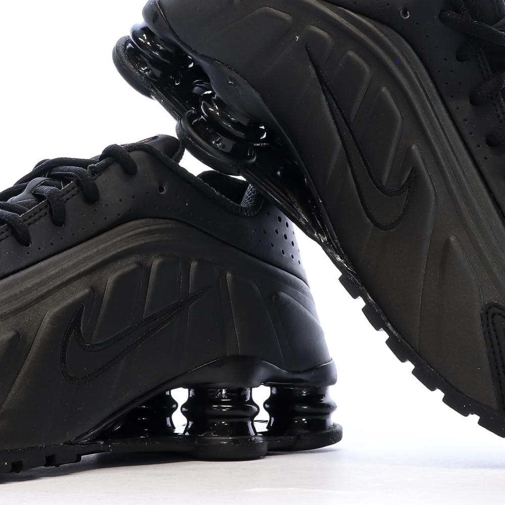 Baskets Noires Homme Nike Shox R4 7