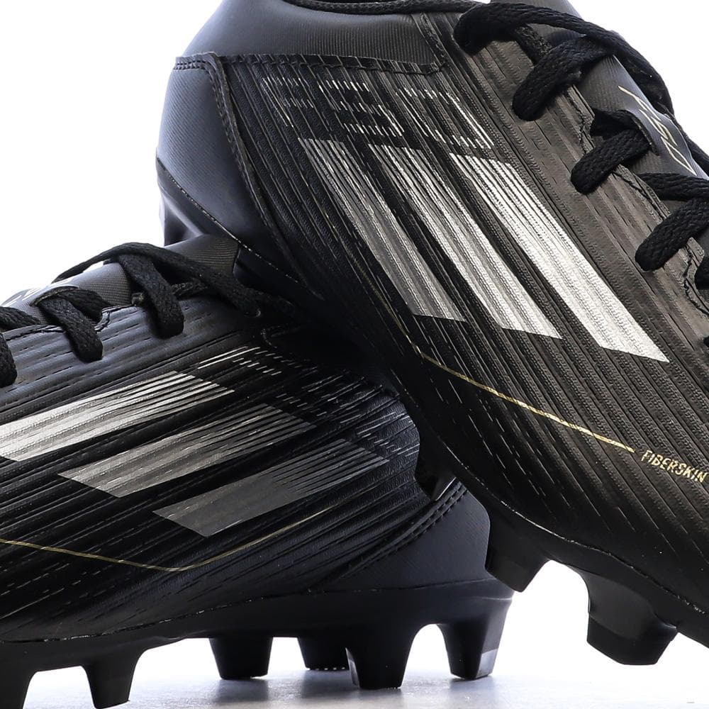 Chaussures de Football Noires Homme Adidas F50 Club 7