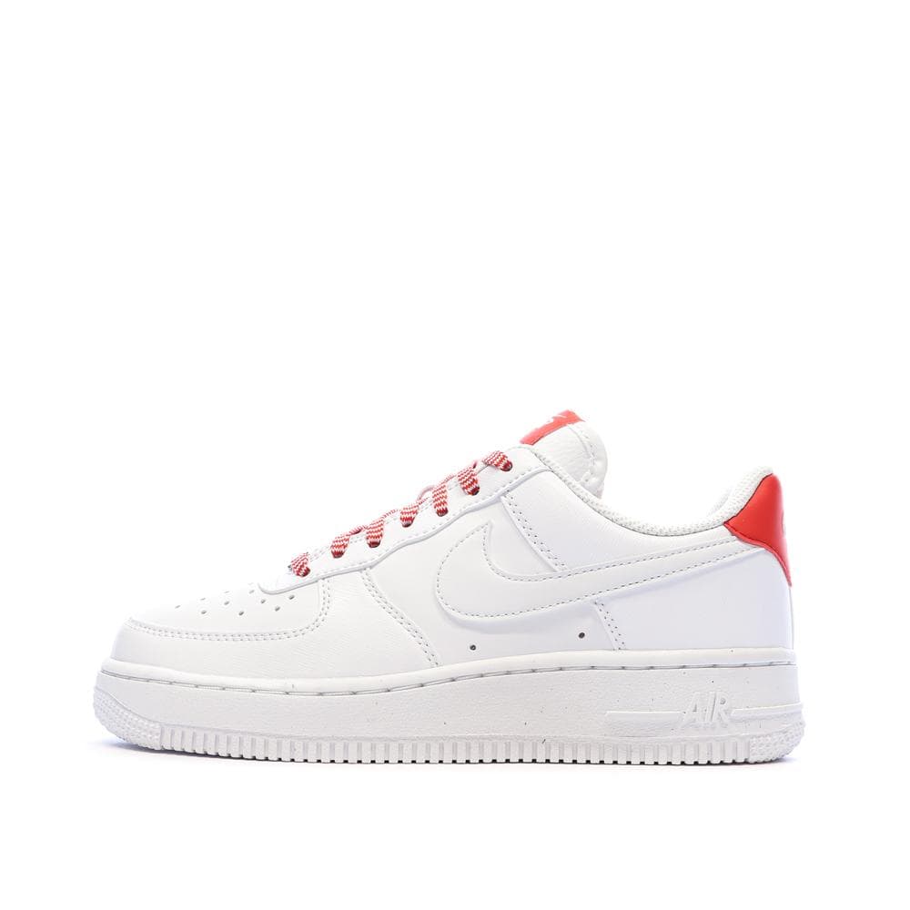 Baskets Blanches/Rouge Mixte Nike Air Force 1 07 1