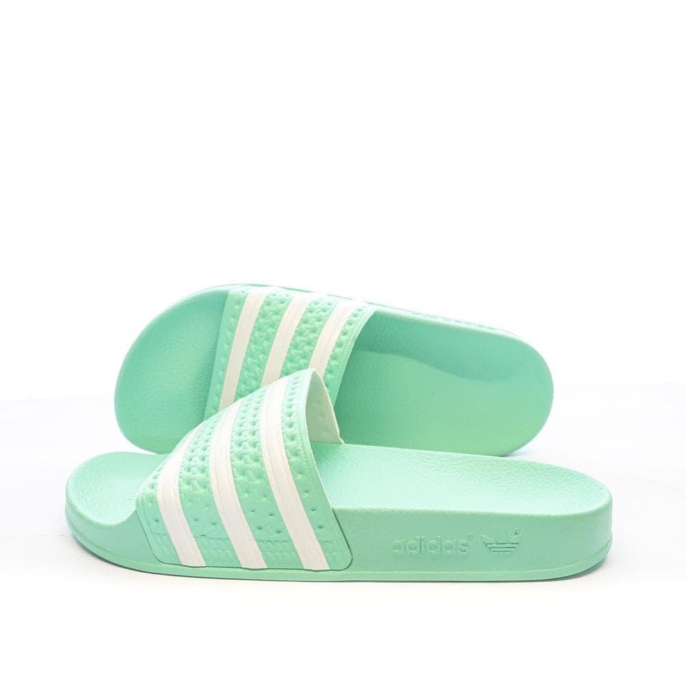 Claquettes Turqoise Femme Adidas Adilette HP2804 1