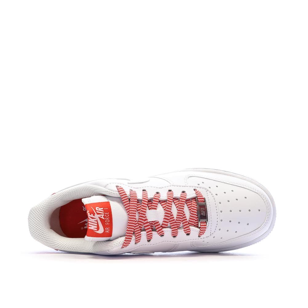 Baskets Blanches/Rouge Mixte Nike Air Force 1 07 4